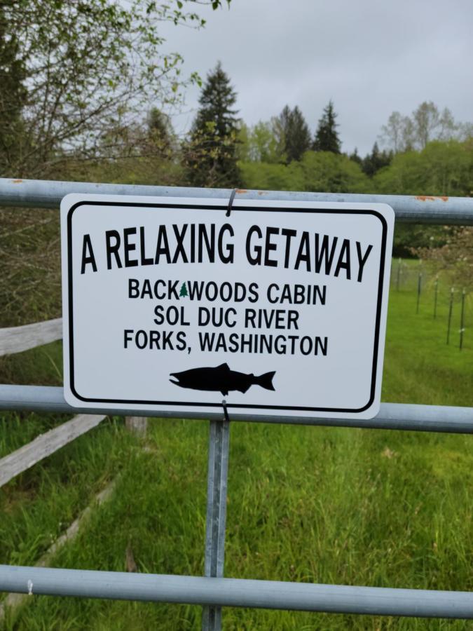 A Relaxing Getaway-a Backwoods Solduc River * Beaver