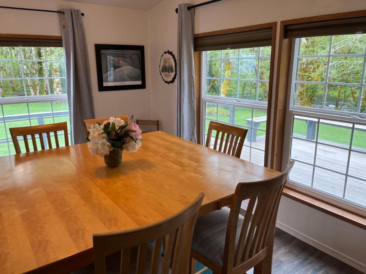 Casa vacanze A Relaxing Getaway-a Backwoods Solduc River